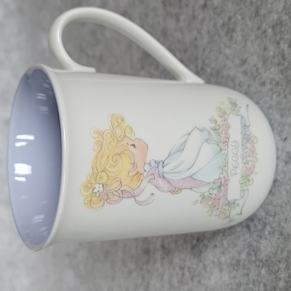 Precious Moments 1991 Peggy mug, EUC
